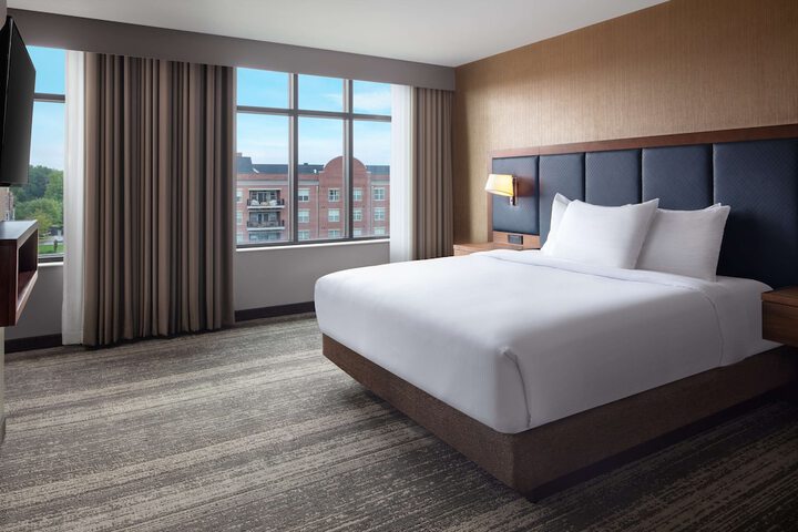 Embassy Suites by Hilton South Bend at Notre Dame
