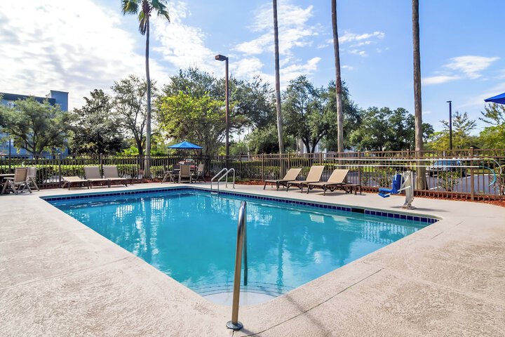 Pool 3 of 40