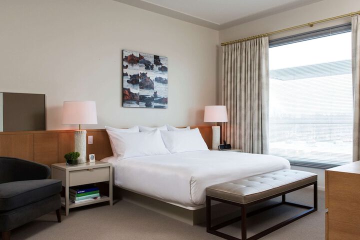 Room 14 of 39