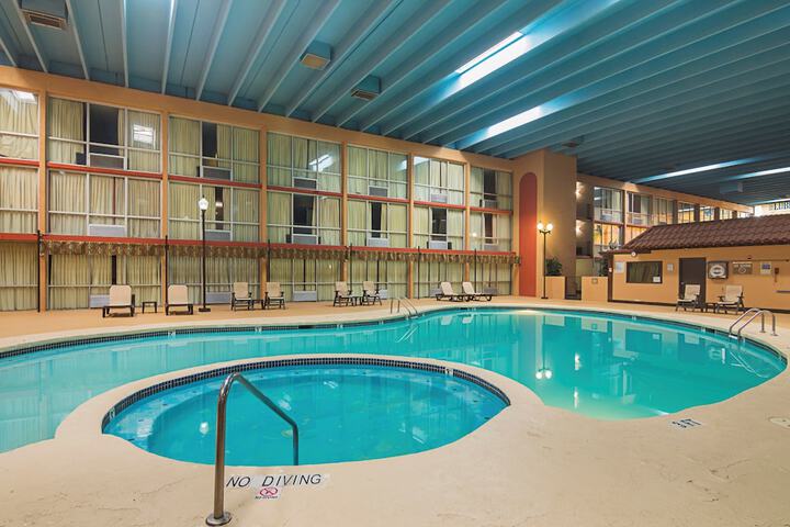 Pool 6 of 26