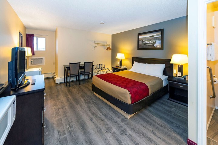 Room 14 of 20