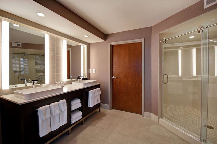 Embassy Suites by Hilton Raleigh Durham Research Triangle