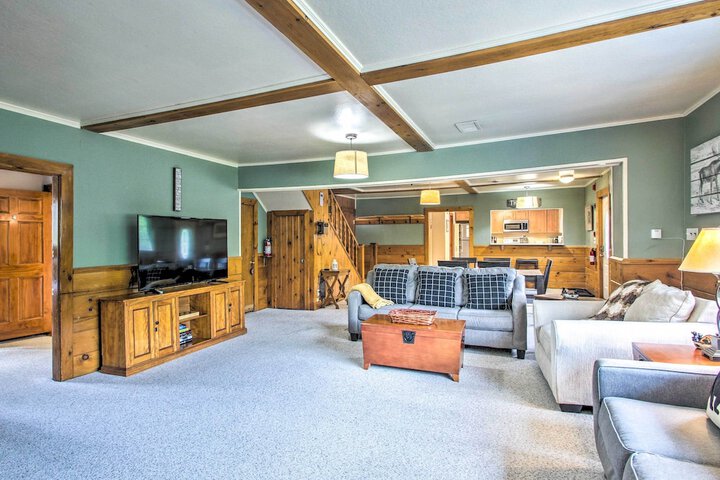 Beautiful Carriage House in Downtown Jackson!
