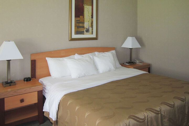 Quality Inn Nashville - Bloomington