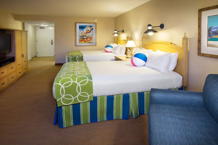 Room 10 of 23