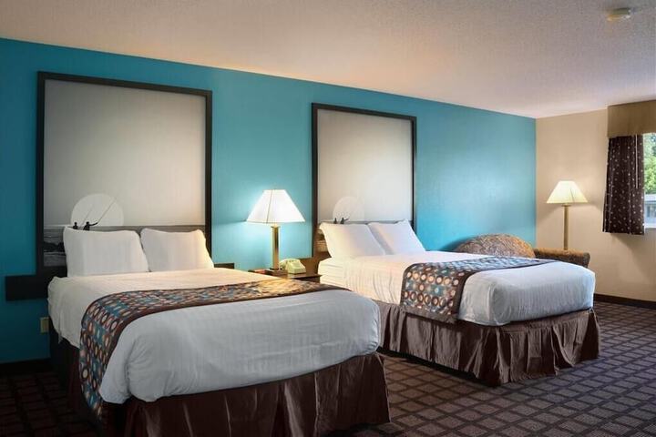 Fairview Inn & Suites Whitewater