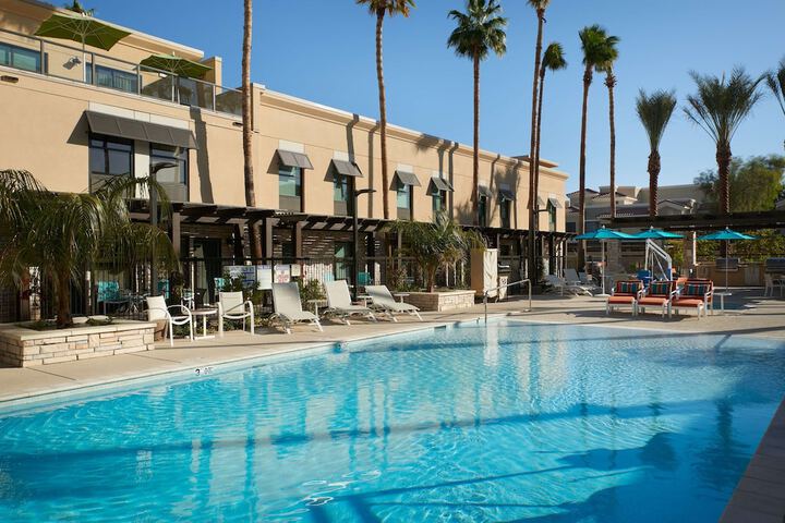 Pool 6 of 52