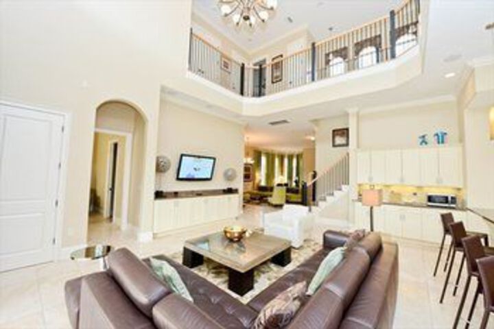 Pool Home in Reunion Resort 4 Br Home by RedAwning