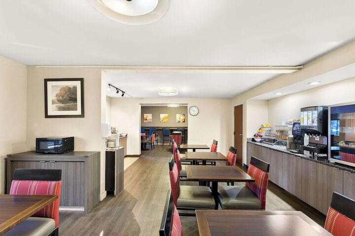 Comfort Inn White River Junction