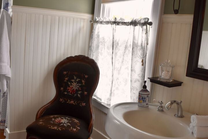 Room 45 of 64