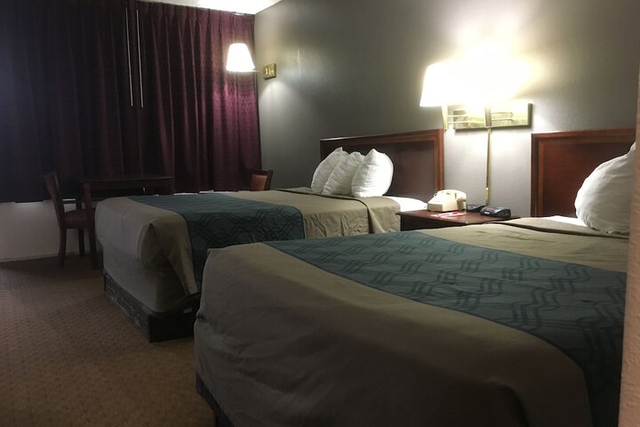 Room 15 of 39
