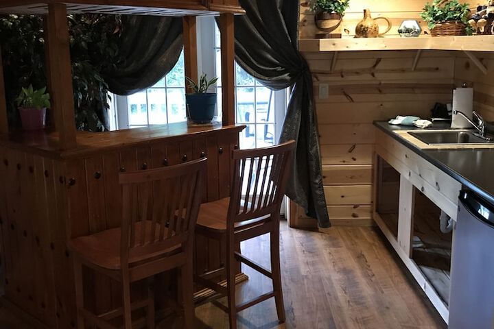 Nacoochee Valley Lodge