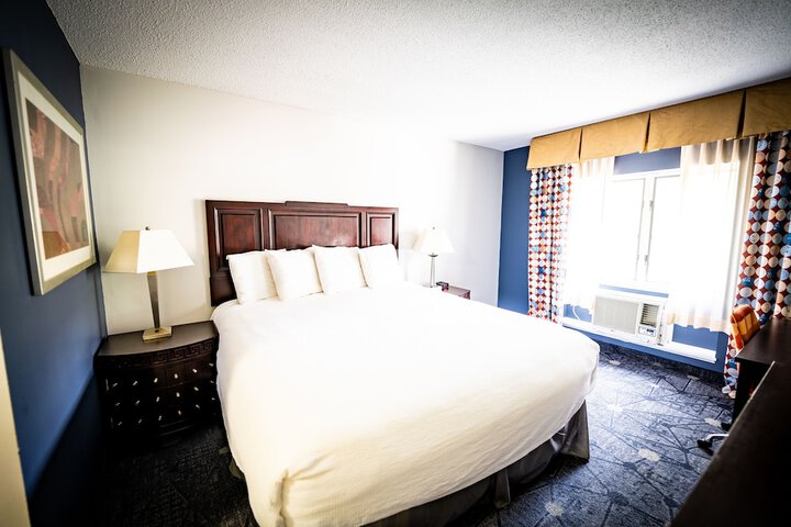 Room 18 of 29