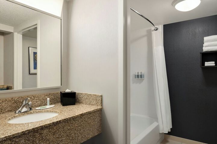 Courtyard Marriott Greenville