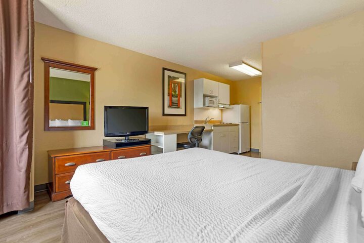 Extended Stay America Select Suites - Houston - Sugar Land