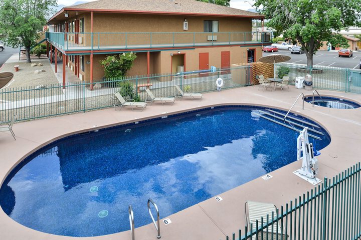 Pool 8 of 49