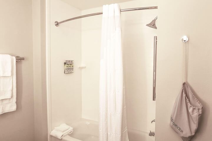 Room 26 of 72