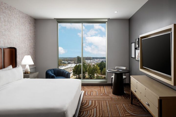 Room 41 of 100