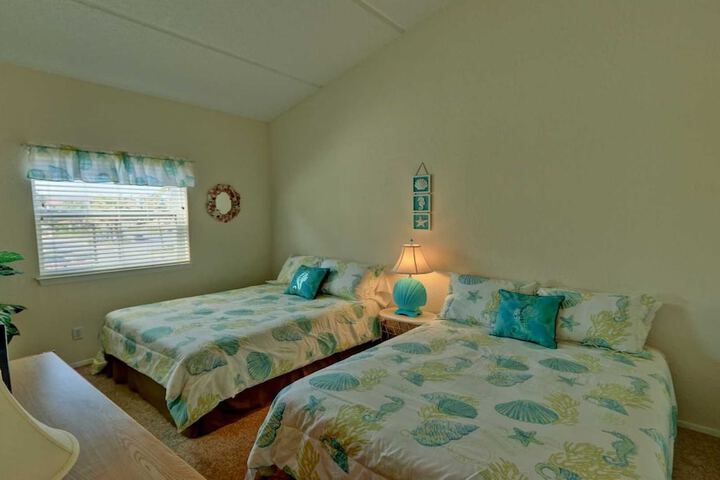 Room 12 of 29