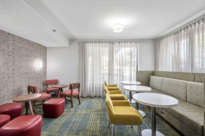 Hotel Interior 3 of 35