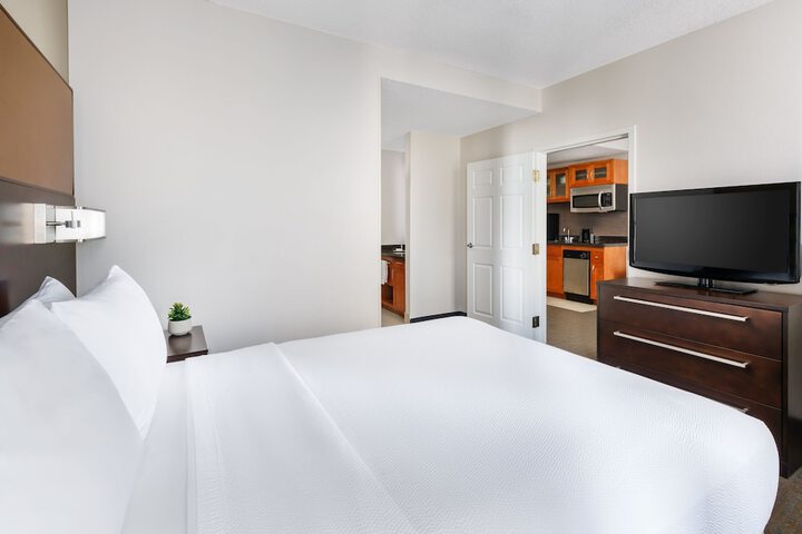 Room 35 of 52