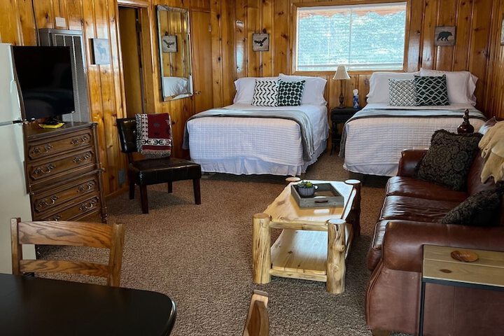 Room 65 of 236