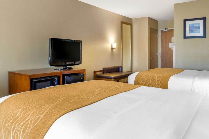 Room 18 of 28