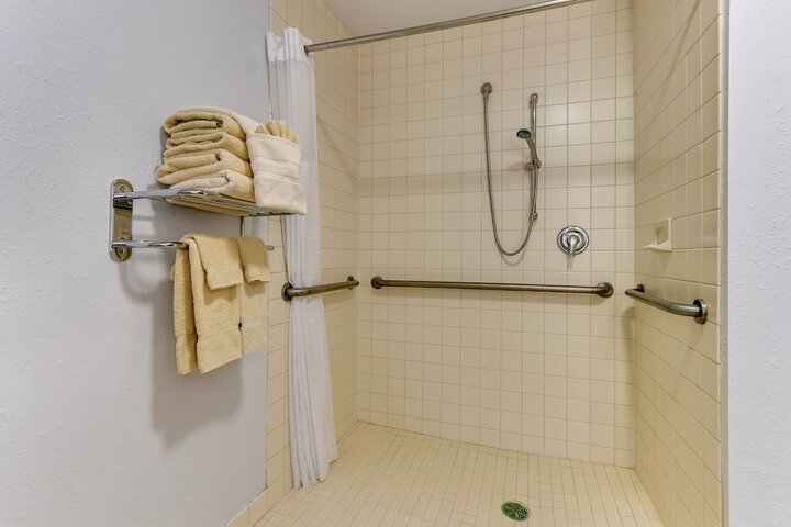 Room 20 of 53