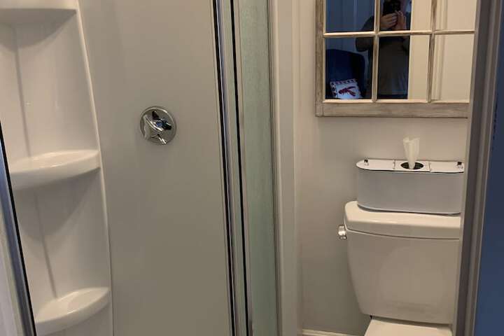Room 12 of 28