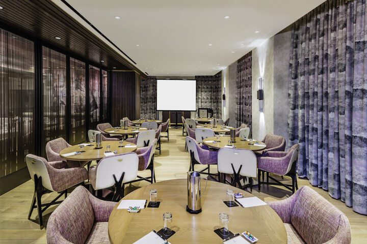 Loews Miami Beach Hotel – South Beach