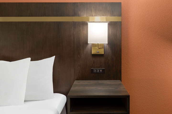 Room 31 of 42