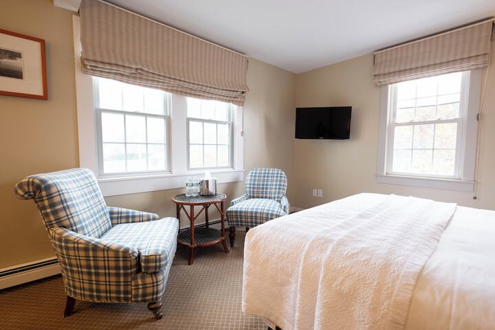 The Beach House Inn