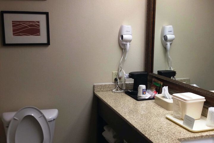 Quality Inn & Suites near St. Louis and I-255