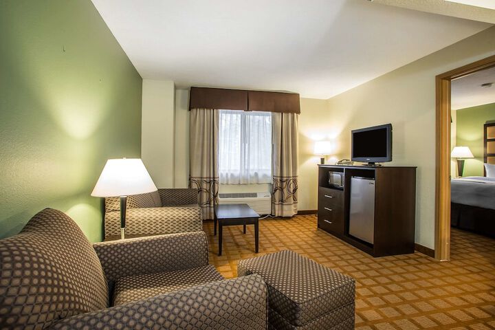 Room 46 of 56