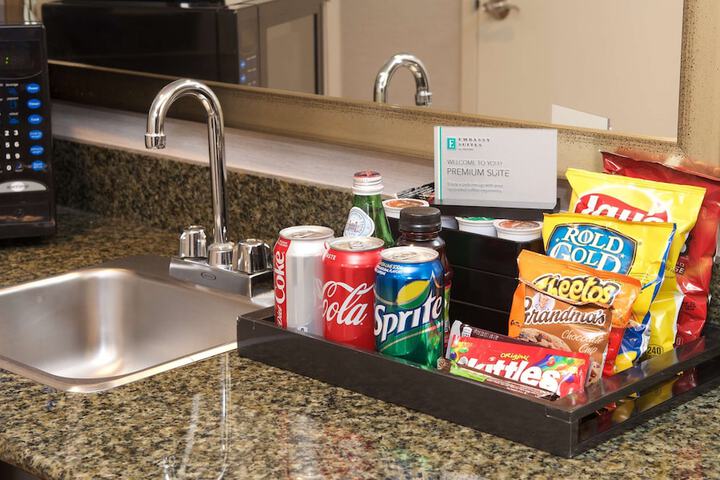 Embassy Suites by Hilton Detroit Livonia Novi