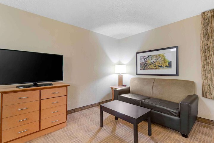 Room 26 of 31