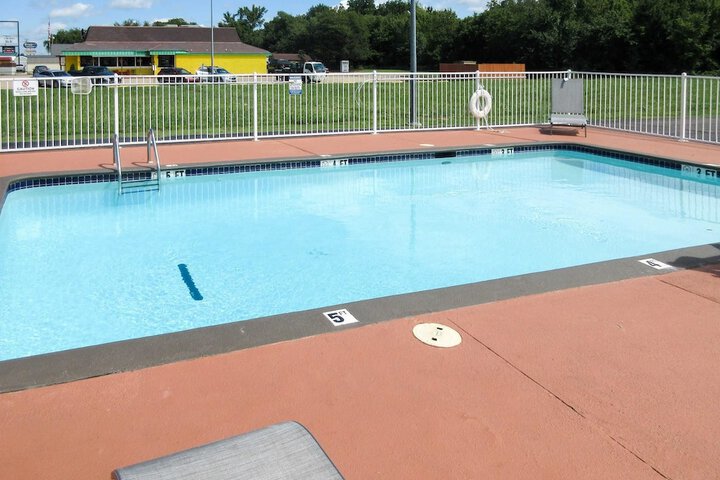 Quality Inn Glenpool - Tulsa
