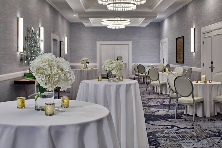 Annapolis Waterfront Hotel Autograph Collection