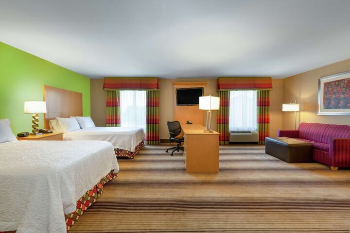 Room 12 of 26