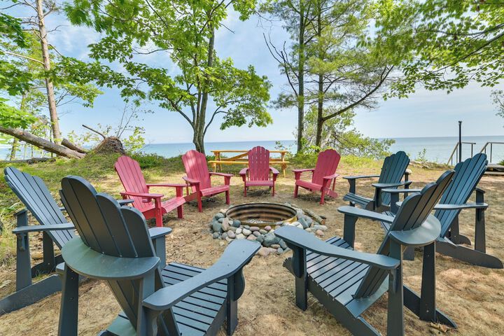 Waterfront Cheboygan Home w / Fire Pit