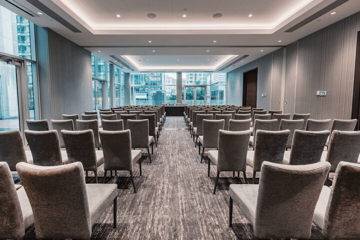 Paradox Vancouver