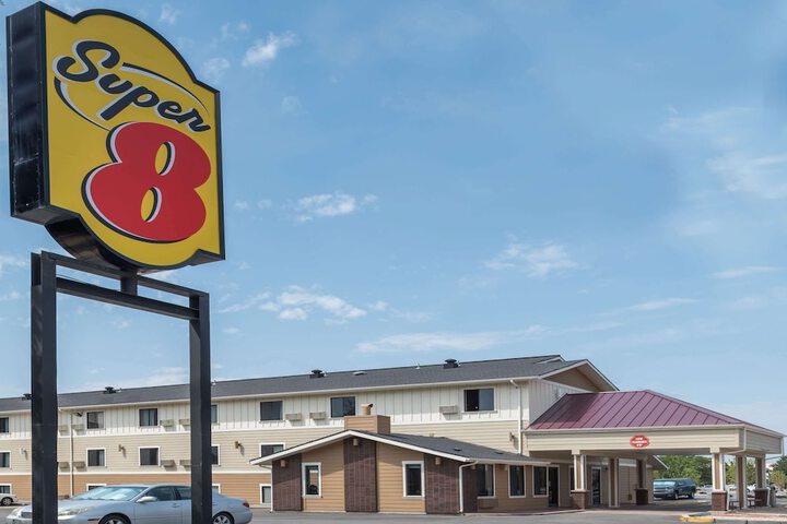 Hotel 2 of 24