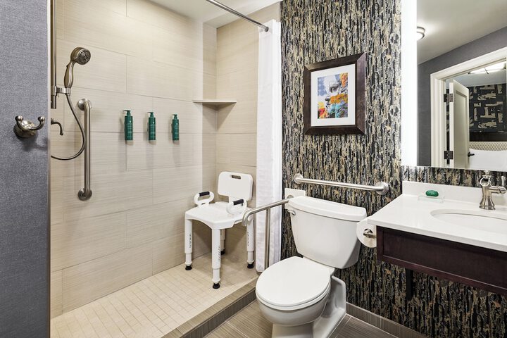 Hotel Alex Johnson Rapid City Curio Collection by Hilton
