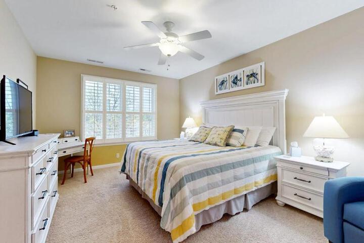 Bayside Resort --- 31574 Winterberry Pkwy Unit 305B