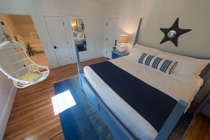 Room 19 of 59