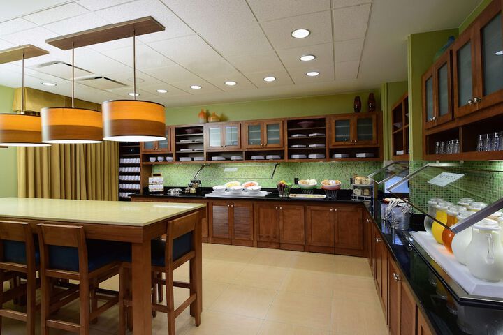 Hyatt Place Dallas / Las Colinas