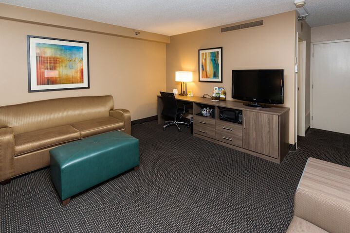 Room 15 of 36