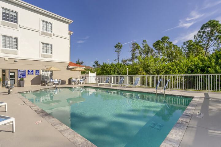 Pool 8 of 60