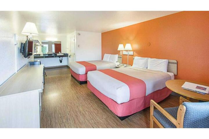 Motel 6 Gold Beach OR
