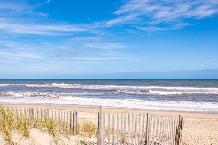Climate Change - Duck Sea Tern, Oceanside, 280 Yds to Beach, Pool, Hot Tub, Pets OK